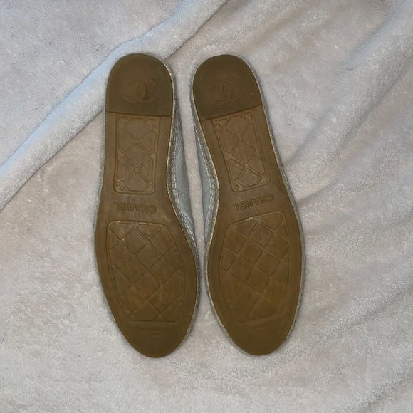 Authentic CHANEL Espadrilles - Picture 5 of 7